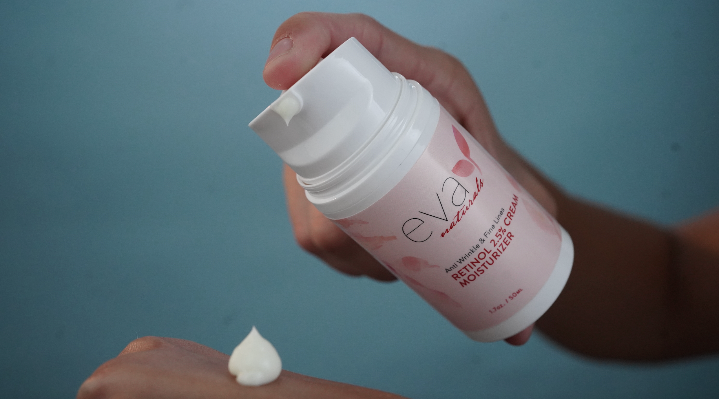 Why You Should Switch to Eva Naturals Retinol Cream Moisturizer 2.5%