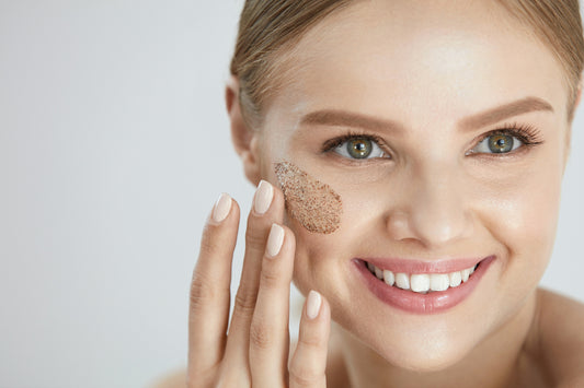 3 Seriously Good Benefits of Exfoliating Most People Don’t Know About