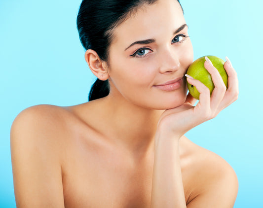 Make Your Ordinary Skin Extraordinary: Niacinamide And Vitamin C