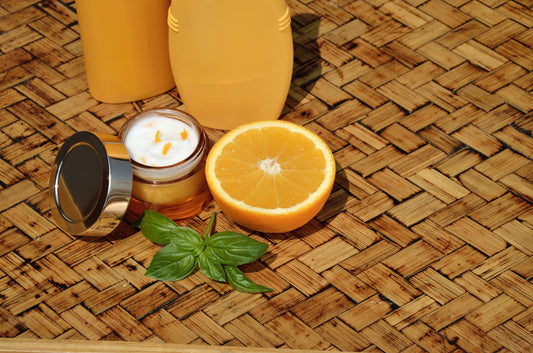 The Relationship Between Retinol and Vitamin C